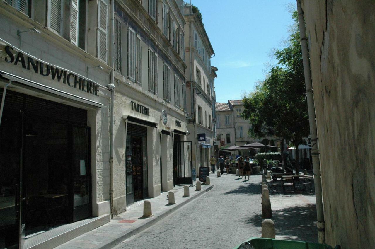 Studio De La Croix Avignon Centre Экстерьер фото